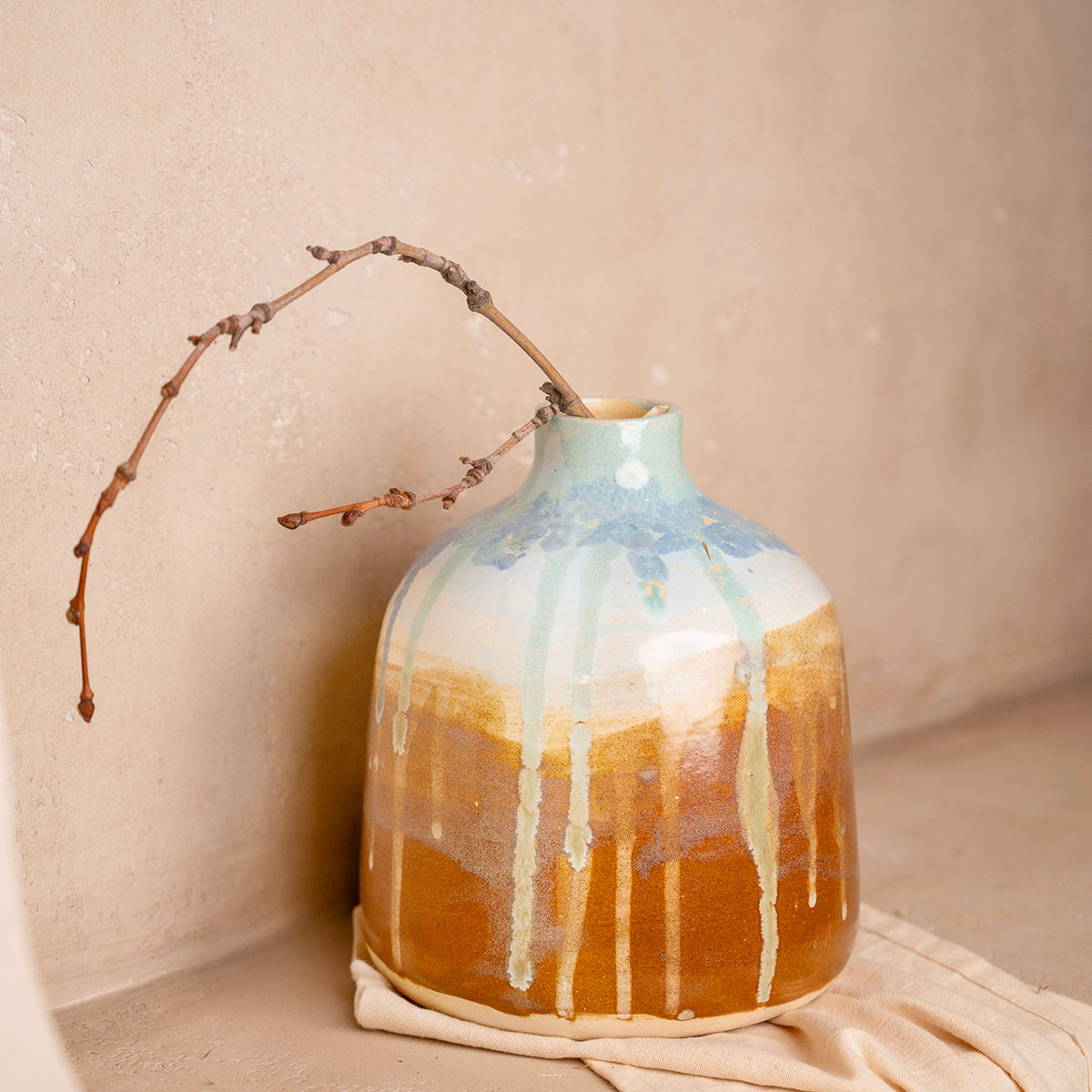 Honeyfall Vase